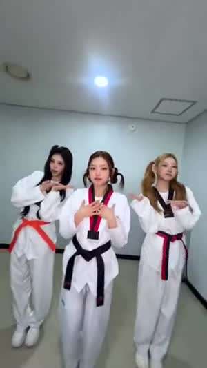 하츠투하츠 스텔라, 이안, 베이비돈크라이 이현