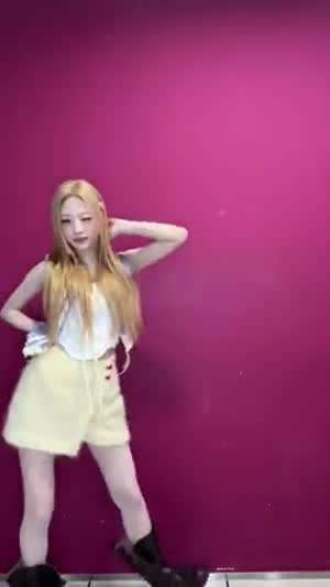 하츠투하츠 지우, 스텔라