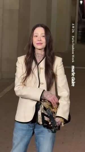 오늘자 이탈리아 로마 발렌티노쇼 배우 고현정.MP4