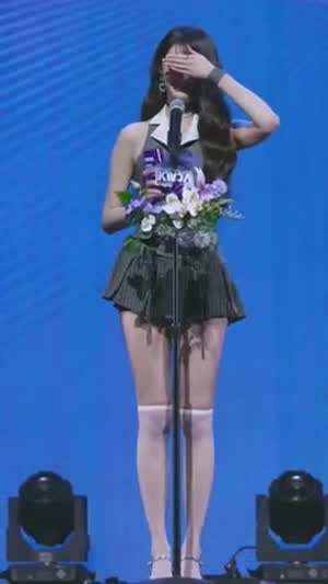 아이브 장원영 반스타킹 기럭지