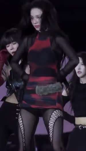 방콕 SM콘 슬림 원피스 구멍난 검스 에스파 카리나 (3)