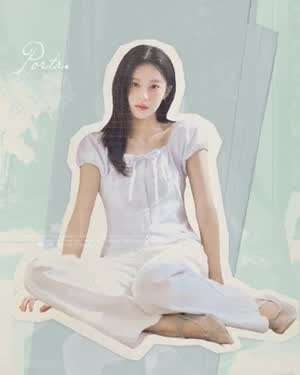 고윤정 마리떼/ 마니또클럽