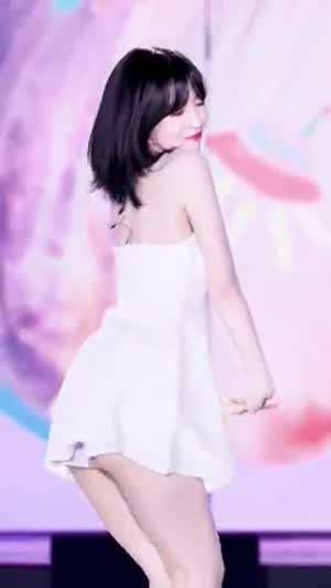 청순하지만 섹시한 오마이걸 아린 던던댄스