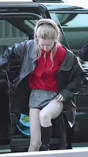 난해한 공항패션 아이들 미연 기저귀 핫팬츠