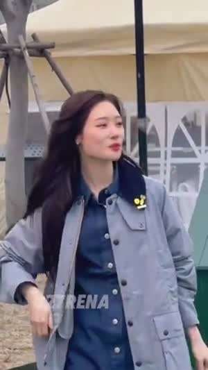 어제자 상하이 바버 브랜드 행사 참석한 정채연.MP4