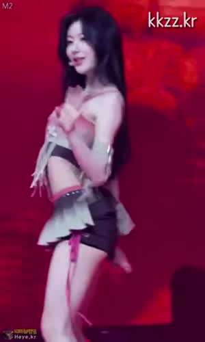 탄탄한 허벅지 있지 채령.mp4