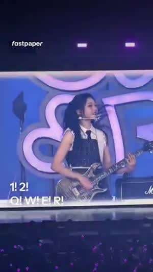 QWER 홈커밍 막콘