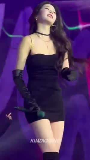 아이브 장원영.gif