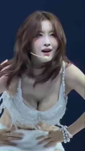 트와이스 모모.gif