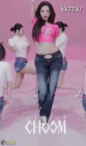 핑크티 미모 솔로 데뷔 있지 유나.mp4