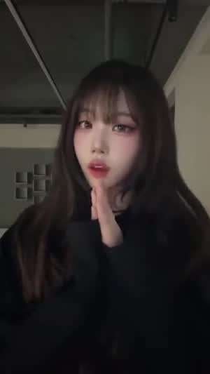 클라씨 채원, 형서