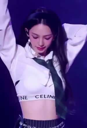 너무 짧은 흰 셔츠 스포츠 브라 에스파 카리나.mp4