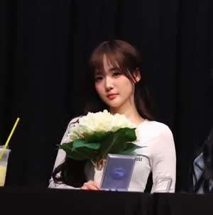 트리플에스 윤서연