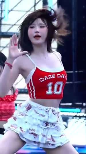 귀요미 프로미스나인 송하영.mp4