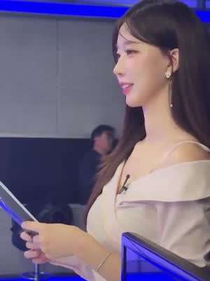 진달래 아나운서