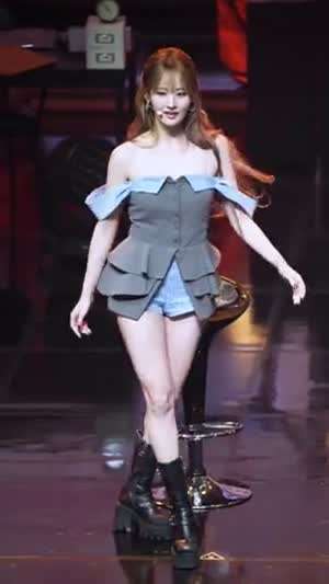 키스오브라이프 벨 매력발산