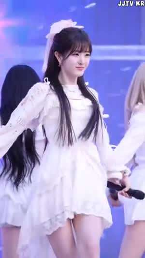 화이트 프릴 원피스 니트 망사 볼레로 에스투잇 효빈.mp4