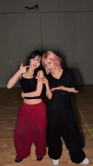 ITZY 예지,르세라핌 김채원