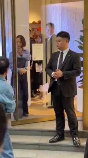 장원영 일본에서 팬서비스