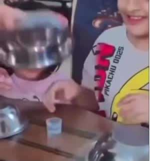 재밌게 약 먹이기.mp4