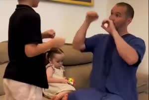 아들과 너무 다른 딸.mp4