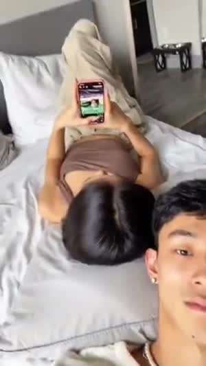 이게 왜 유머죠? 전혀 모르겠는데?