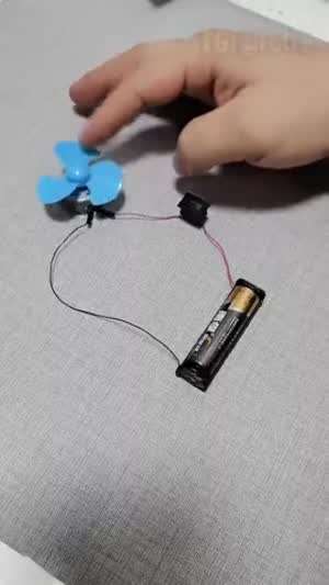 왜 니가 돌아? ㅈㅈ