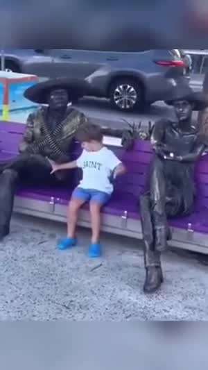 반응 재밌어요 :)