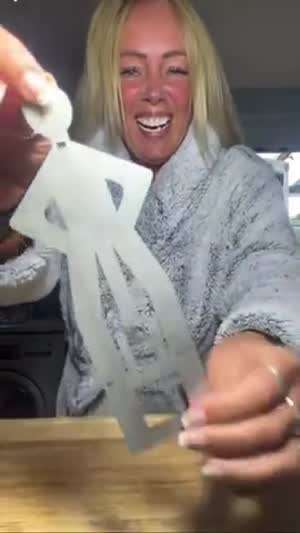 소리] 새로운 조리도구 구매해서 행복한 아줌마.mp4