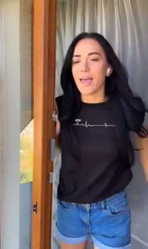 바늘 구멍에 실 너기...ㅋㅋㅋ