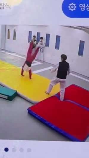 태권도 관장님의 고난기