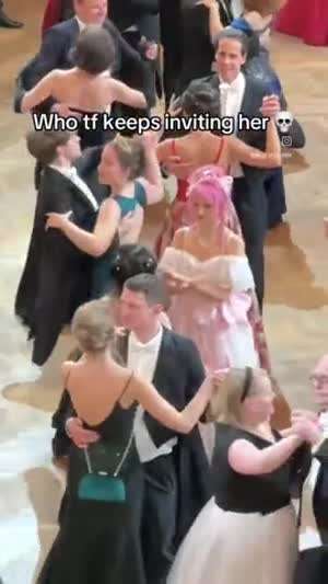 출 줄 아는 춤이 하나 밖에 없어서