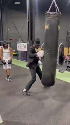 당주의 별세로 겨우 명맥만 잇는 다는 서양 무술