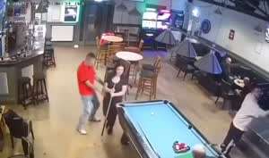 술취해 까불다 골로 감...