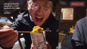 너무 배고파서 식사기도 깜빡한 신부님