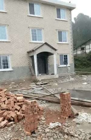 눈 빤히 뜨고 속았지요?