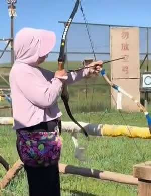 아지매 그렇게 쏘는거 아니거든요?