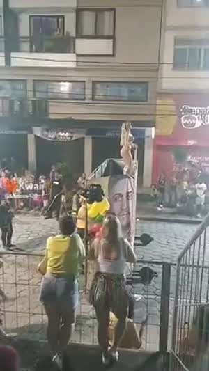 자네 와이프  어떻게 감당하려고!