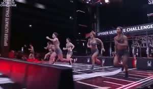 여성 크로스핏 대회 수준