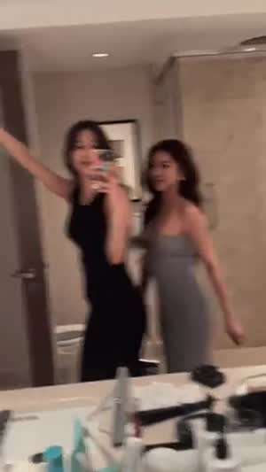 유쾌한 셀카누나들.gif