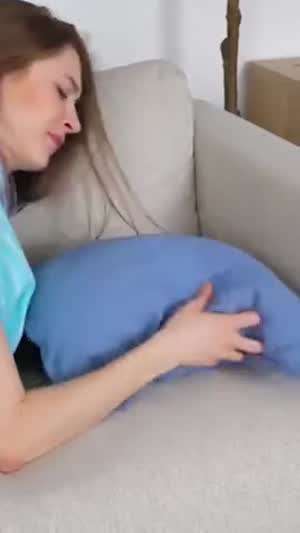 인체 공학 디자인 끝판왕 쿠션