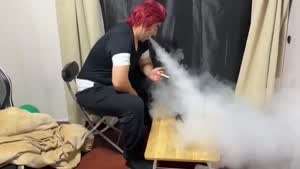 한마 유지로는 전자담배 마저 일반인 수준과는 다르다