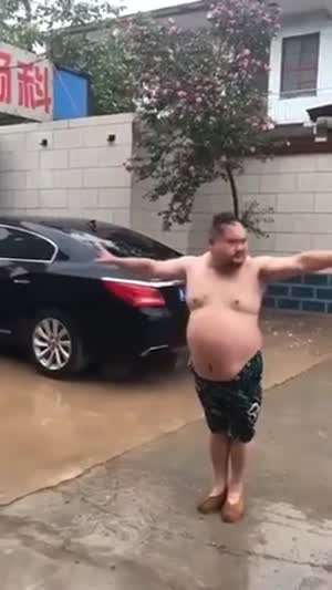 쿵푸의 정수는 묵직함에 있다