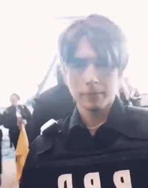 코스프레 했는데 다른 코스어가 아온다