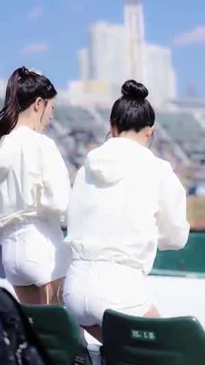 모두가 킹받는 아웃송 등장