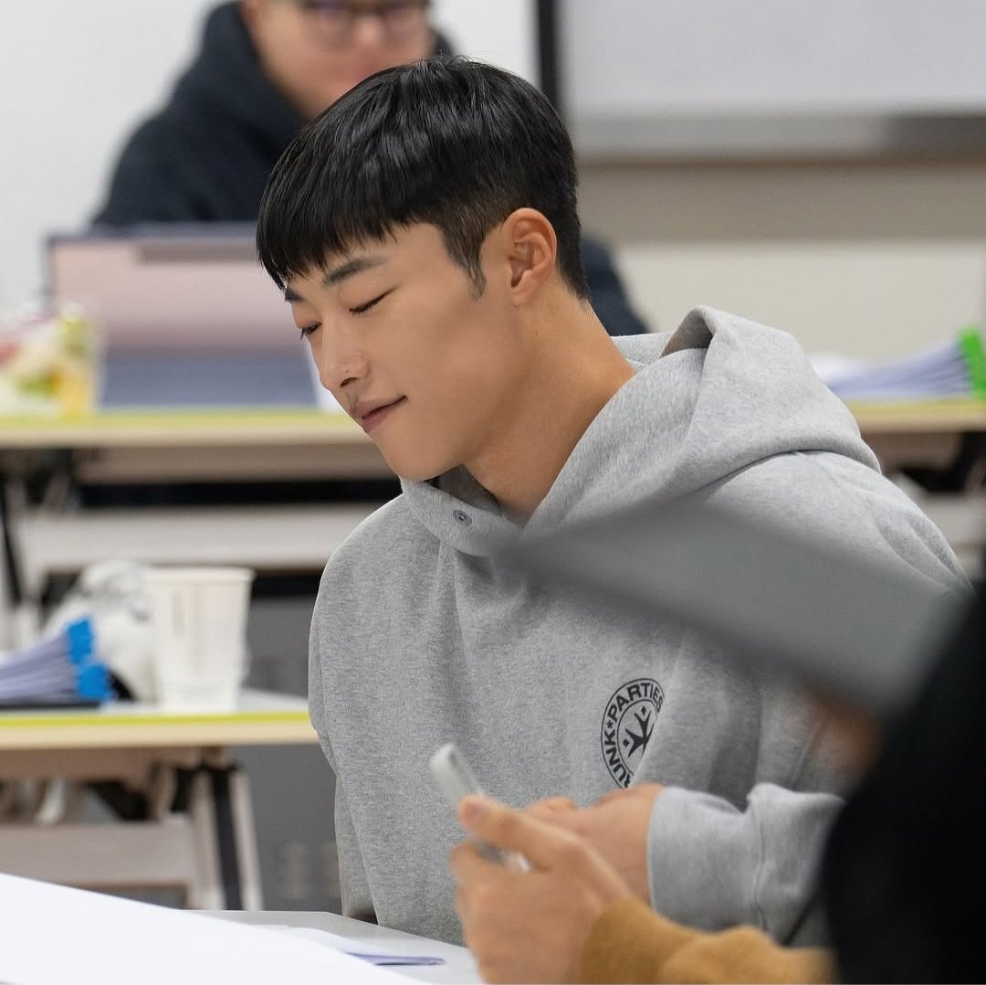 넷플릭스 <사냥개들> 시즌2 캐스팅