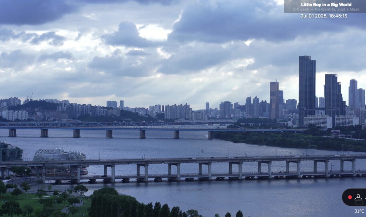 오늘자 미세먼지 한톨없이 너무나도 아름다웠던 서울 하늘