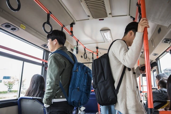 출근길 악취에 분노…"'아침샤워법' 만들자" 황당 주장까지