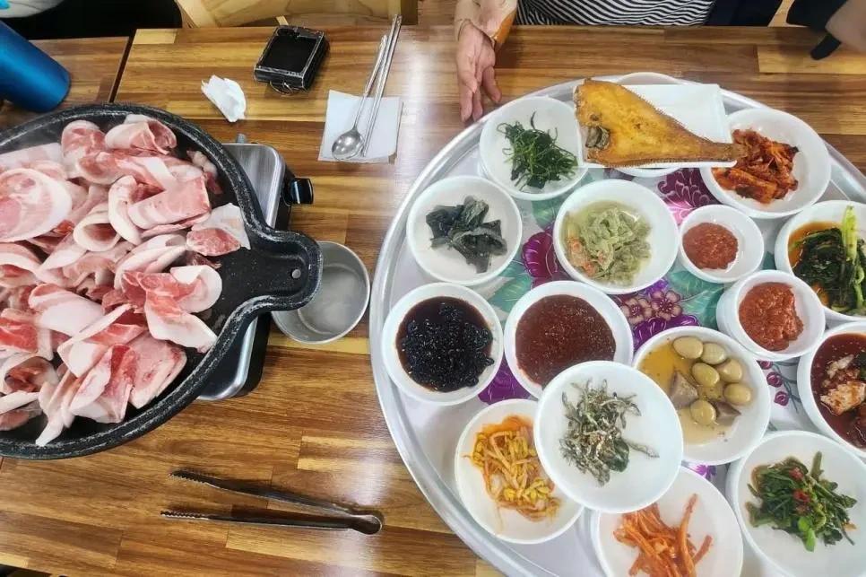 삼겹살 백반 1인분 만이천원 기사식당 ㄷㄷㄷ