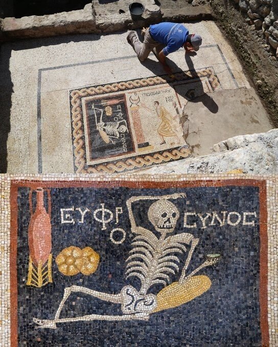 터키에서 발견된 2400년전 모자이크 타일